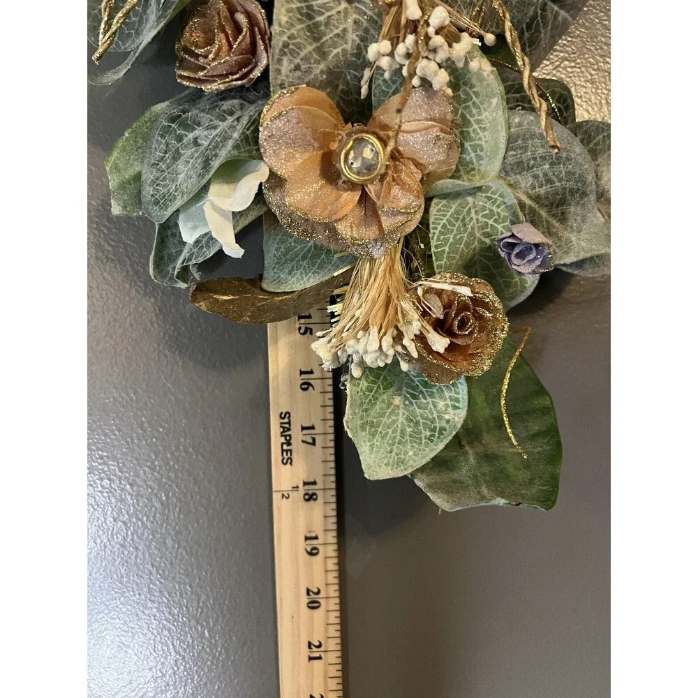 Elegant Floral Wall Hanging Door Swag Decor Faux Flower Gold Accents 21 Inch Art